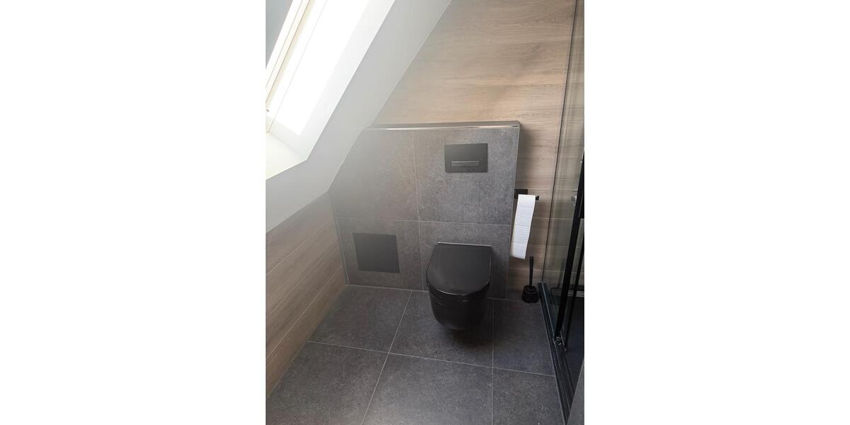 Dachgeschoßwohnung Neustetten - 3 Zimmer, 50 m&sup2;, 725&euro; | Angebot:27616392