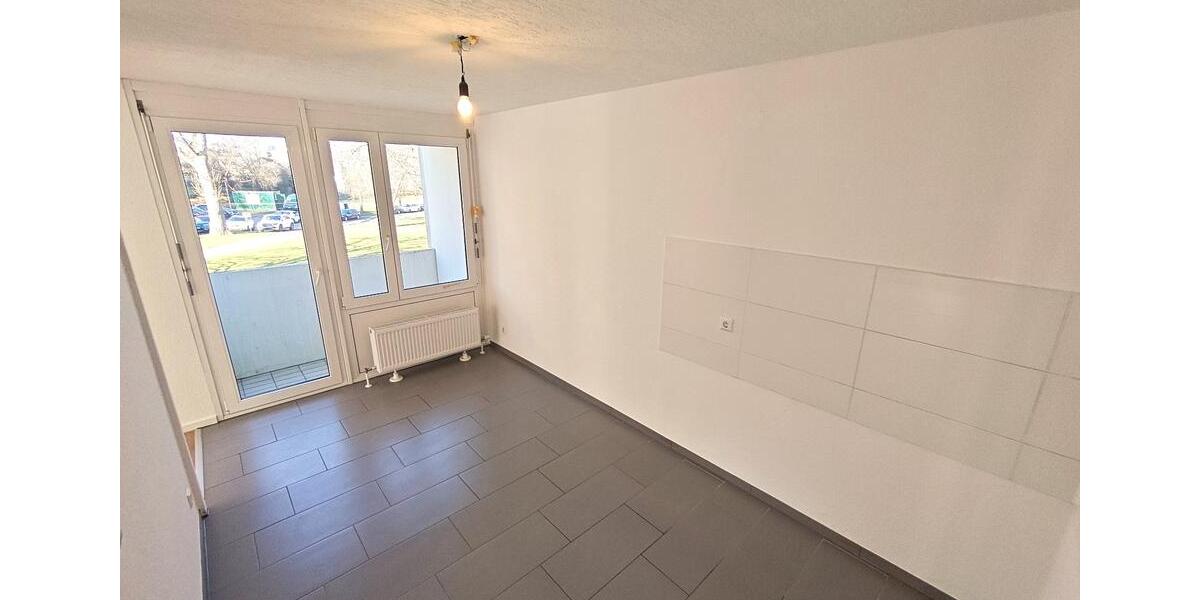 Etagenwohnung Böblingen Dagersheim - 3.5 Zimmer, 77 m&sup2;, 320.000&euro; | Angebot:25568452