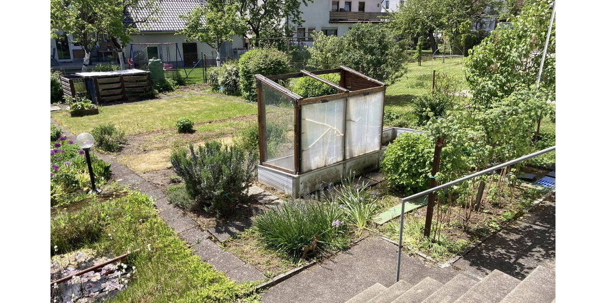 Mehrfamilienhaus, Wohnhaus Erkenbrechtsweiler - 7 Zimmer, 195 m&sup2;, 447.000&euro; | Angebot:26034280