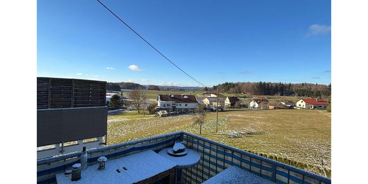 Dachgeschoßwohnung Trochtelfingen - 3 Zimmer, 105 m&sup2;, 700&euro; | Angebot:26676235