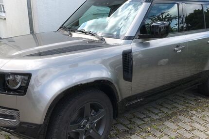 Land Rover Defender 31.000 km 65.900 &euro; Wendlingen 73240