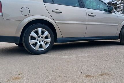 Opel Vectra 185.555 km 2.299 &euro; Bad Urach 72574