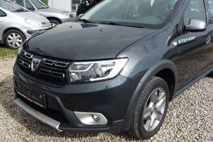 Dacia Sandero 68.000 km 9.999 &euro; Mössingen 72116