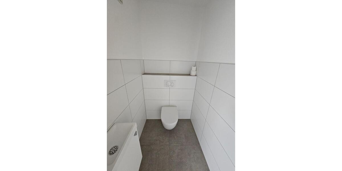 Etagenwohnung Herrenberg - 5 Zimmer, 136 m&sup2;, 530&euro; | Angebot:27600625