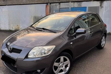 Toyota Auris 87.295 km 5.149 &euro; Esslingen 73732