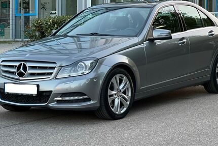 Mercedes-Benz C 200 138.111 km 11.990 &euro; Esslingen am Neckar 73734
