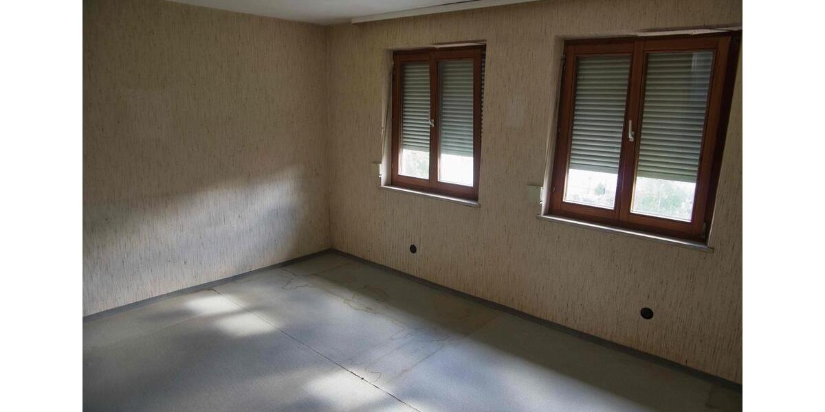 Doppelhaushälfte Rangendingen - 8 Zimmer, 118 m&sup2;, 260.000&euro; | Angebot:24563164