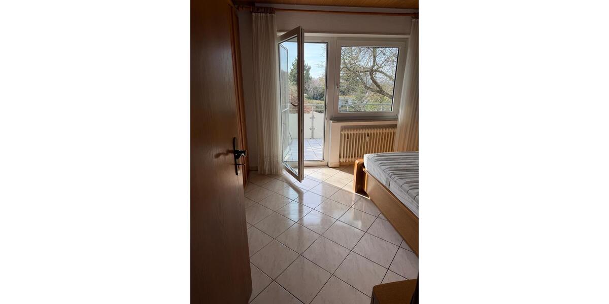 Etagenwohnung Böblingen Dagersheim - 3 Zimmer, 75 m&sup2;, 380.000&euro; | Angebot:25546373