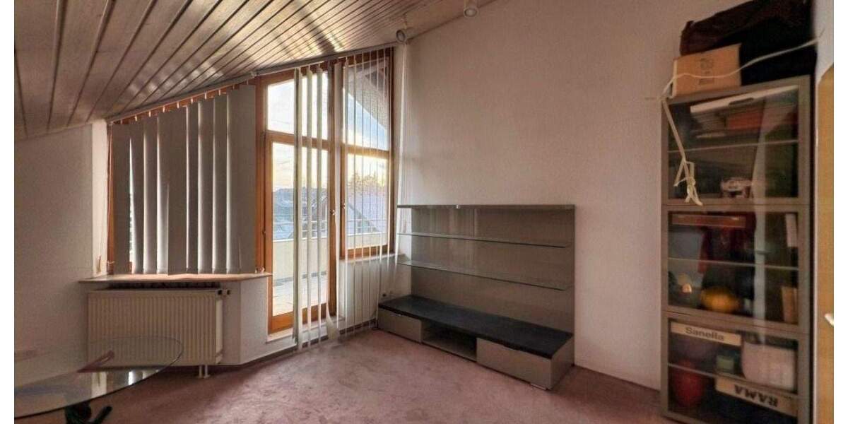 Einfamilienhaus Herrenberg - 8 Zimmer, 216 m&sup2;, 985.000&euro; | Angebot:25748797