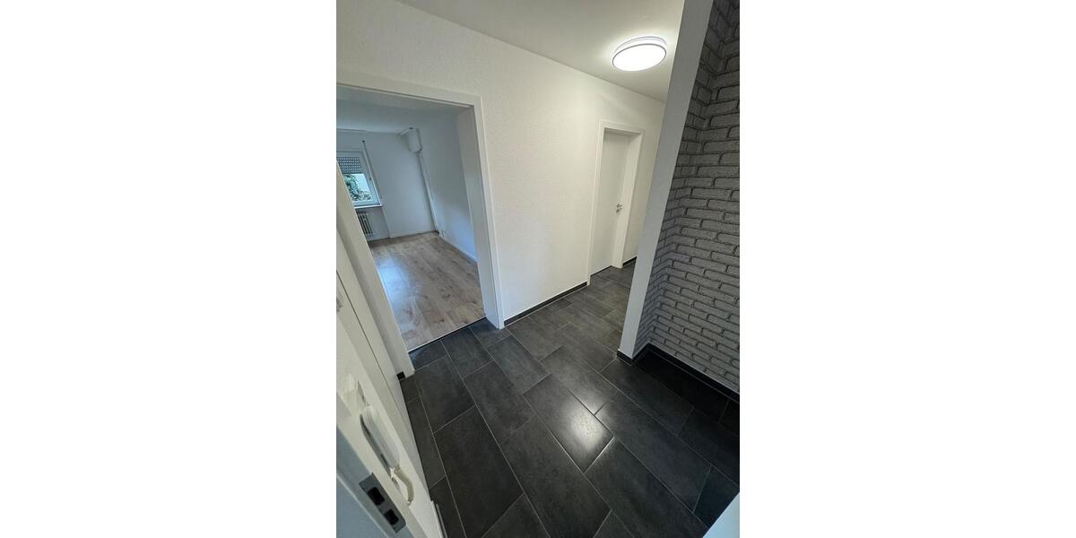 Erdgeschoßwohnung Ehningen - 4.5 Zimmer, 92 m&sup2;, 1.250&euro; | Angebot:27619211