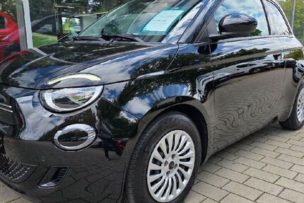 Fiat 500e 46.622 km 18.990 &euro; Böblingen 71034