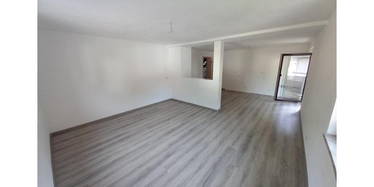 Etagenwohnung Burladingen - 3.5 Zimmer, 85 m&sup2;, 893&euro; | Angebot:25823529
