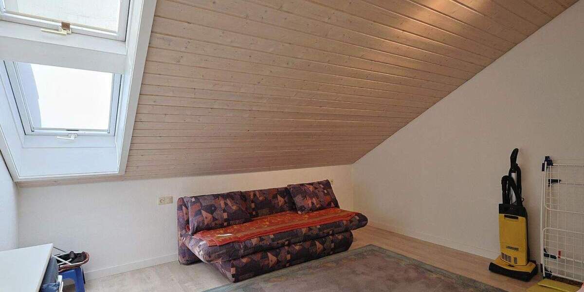 Etagenwohnung Böblingen-Dagersheim Dagersheim - 4 Zimmer, 87 m&sup2;, 345.000&euro; | Angebot:25682082