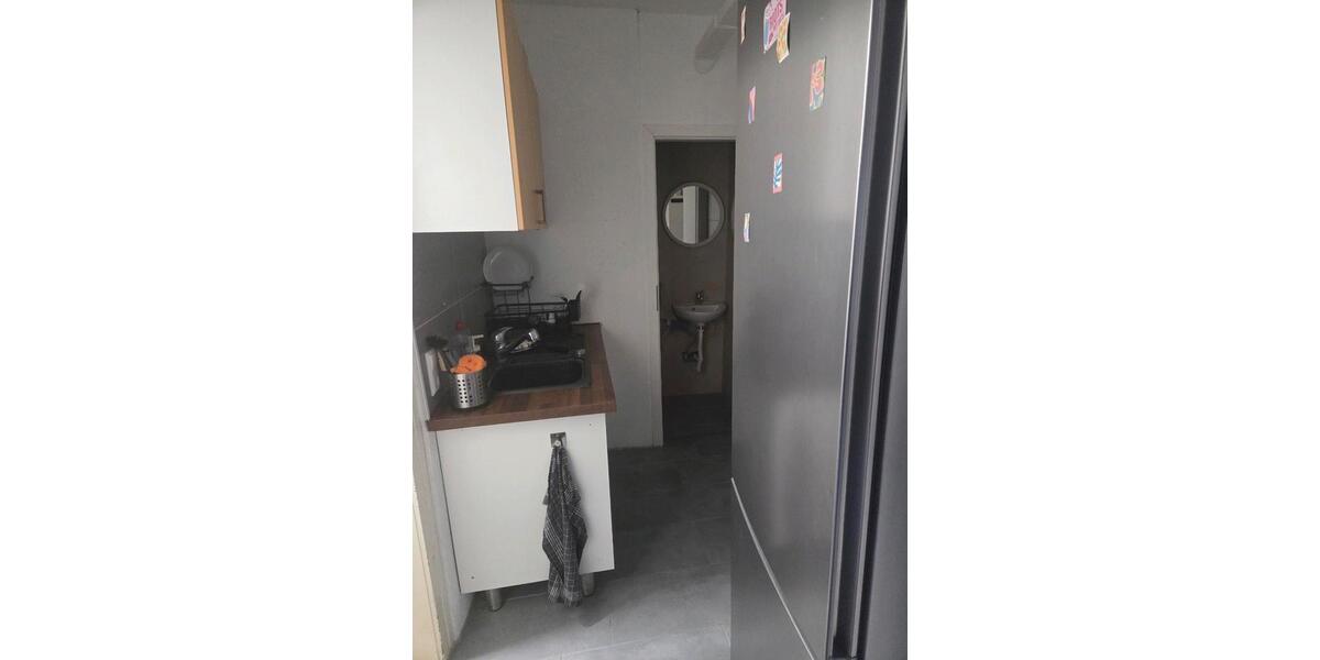 Etagenwohnung Tübingen - 1 Zimmer, 15 m&sup2;, 550&euro; | Angebot:25978991