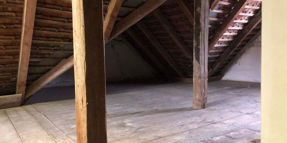 Mehrfamilienhaus, Wohnhaus Pliezhausen Gniebel - 1 Zimmer, 191 m&sup2;, 375.000&euro; | Angebot:25657383