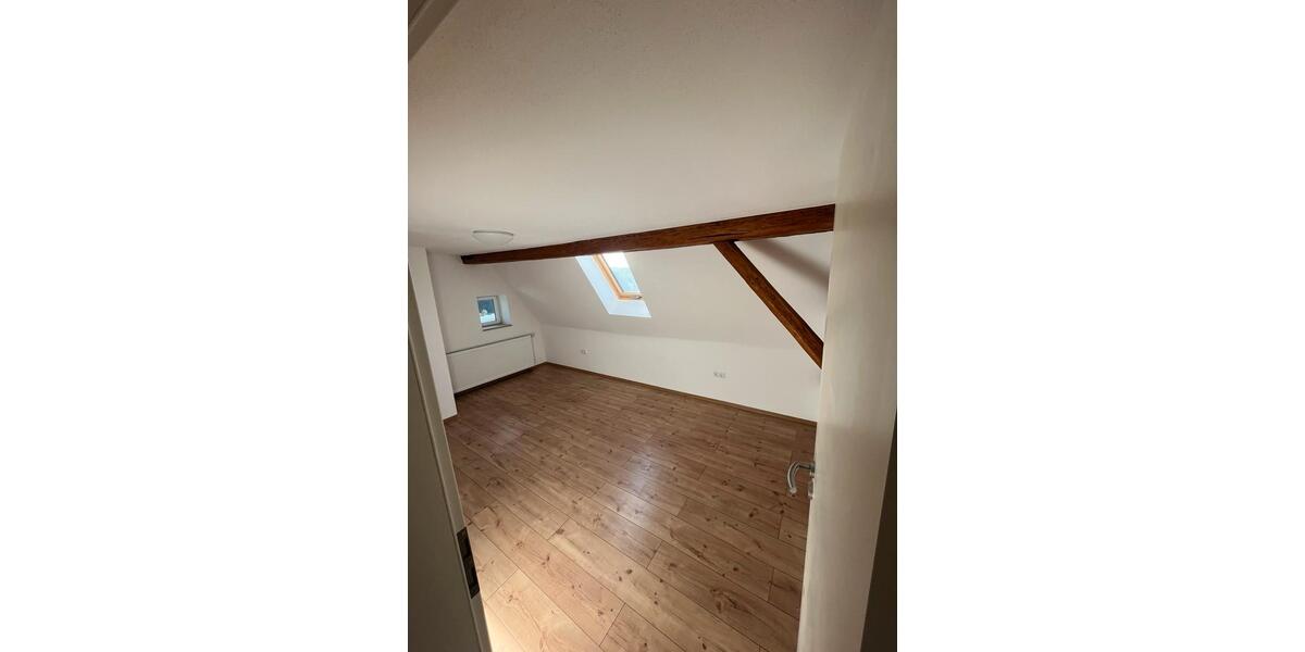 Bauernhaus, Landhaus Rottenburg am Neckar - 4 Zimmer, 135 m&sup2;, 1.100&euro; | Angebot:26565106
