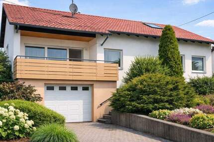 Haus Reutlingen Mittelstadt - 4 Zimmer, 93 m&sup2;, 428.000&euro; | Angebot:25845981