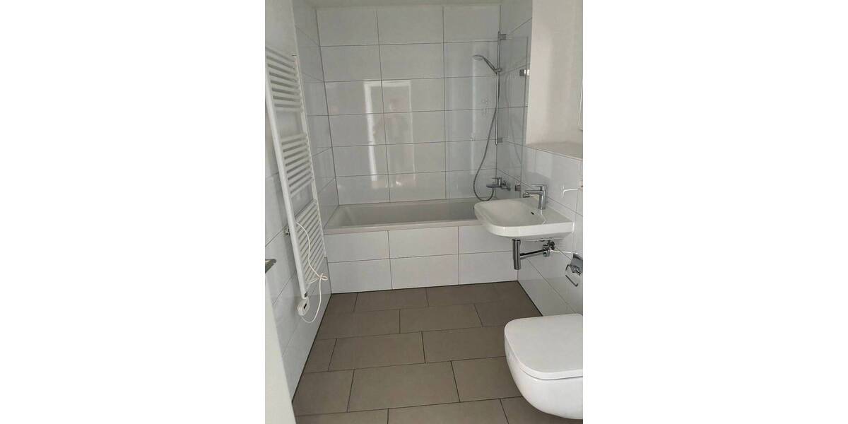 Etagenwohnung Esslingen am Neckar Weil - 3 Zimmer, 79 m&sup2;, 1.369&euro; | Angebot:26292885