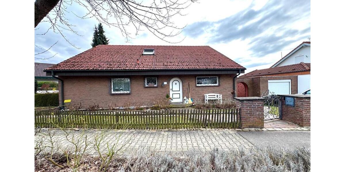 Einfamilienhaus Nürtingen - 7.5 Zimmer, 165 m&sup2;, 796.000&euro; | Angebot:25612410
