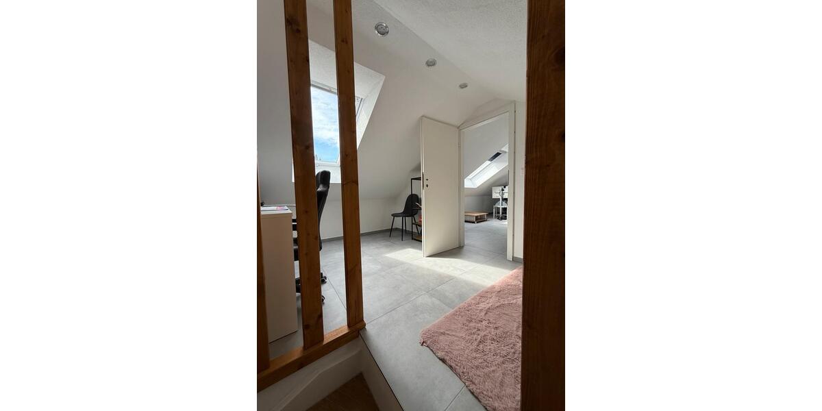 Reihenhaus Reutlingen Sondelfingen - 5.5 Zimmer, 145 m&sup2;, 529.000&euro; | Angebot:26143388