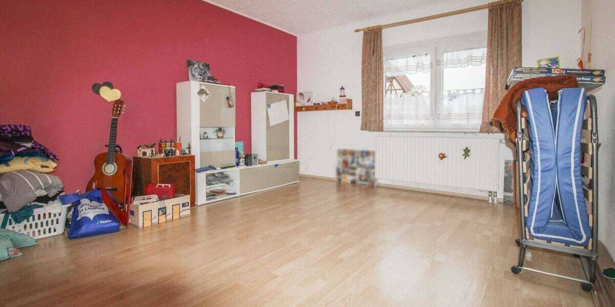 Mehrfamilienhaus, Wohnhaus Bisingen Wessingen - 8 Zimmer, 213 m&sup2;, 399.000&euro; | Angebot:26703676