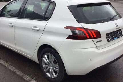 Peugeot 308 53.200 km 11.900 &euro; Metzingen 72555