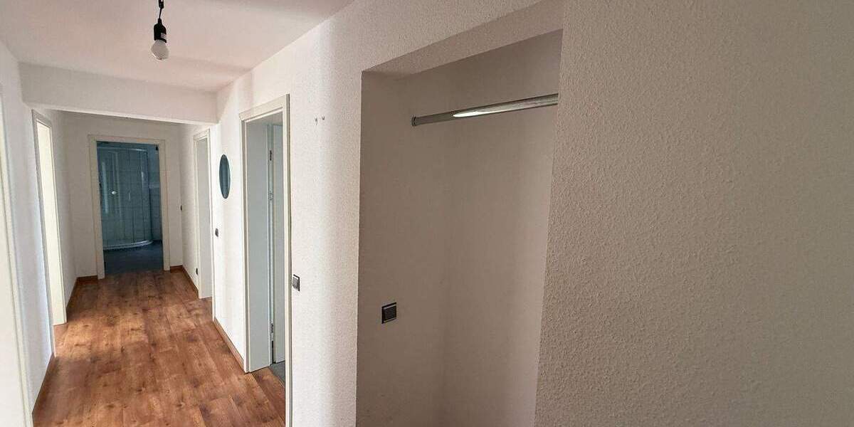 Etagenwohnung Neuhausen auf den Fildern - 3 Zimmer, 85 m&sup2;, 340.000&euro; | Angebot:25909415