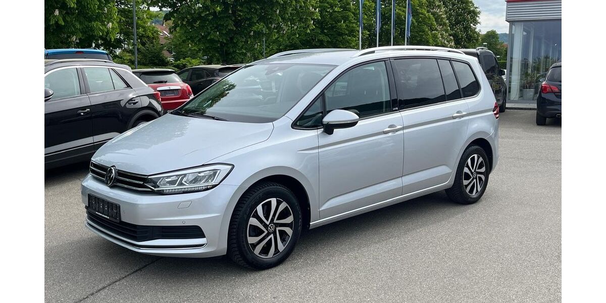 VW Touran 70.100 km 26.900 &euro; Dettingen/Erms 72581