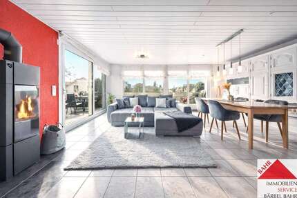 Haus Herrenberg - 10 Zimmer, 292 m&sup2;, 898.000&euro; | Angebot:26065990