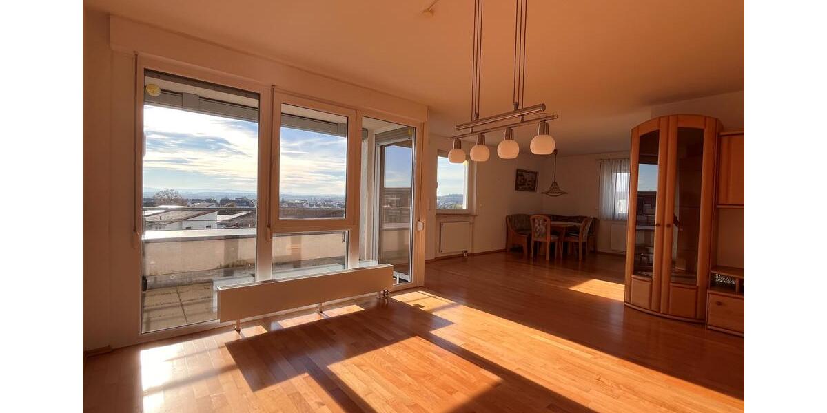 Etagenwohnung Herrenberg - 3.5 Zimmer, 104 m&sup2;, 1.390&euro; | Angebot:25270765