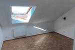 Dachgeschoßwohnung Esslingen am Neckar Pliensauvorstadt - 2 Zimmer, 44 m&sup2;, 840&euro; | Angebot:26208120