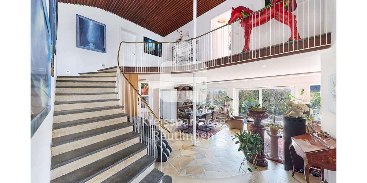 Einfamilienhaus Reutlingen Reutlingen-Betzingen - 8.5 Zimmer, 276 m&sup2;, 1.195.000&euro; | Angebot:26006395