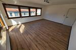 Etagenwohnung Herrenberg - 5 Zimmer, 26 m&sup2;, 700&euro; | Angebot:25990830