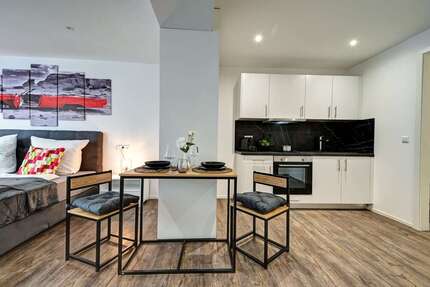 Wohnung Reutlingen - 1 Zimmer, 23 m&sup2;, 880&euro; | Angebot:27668106
