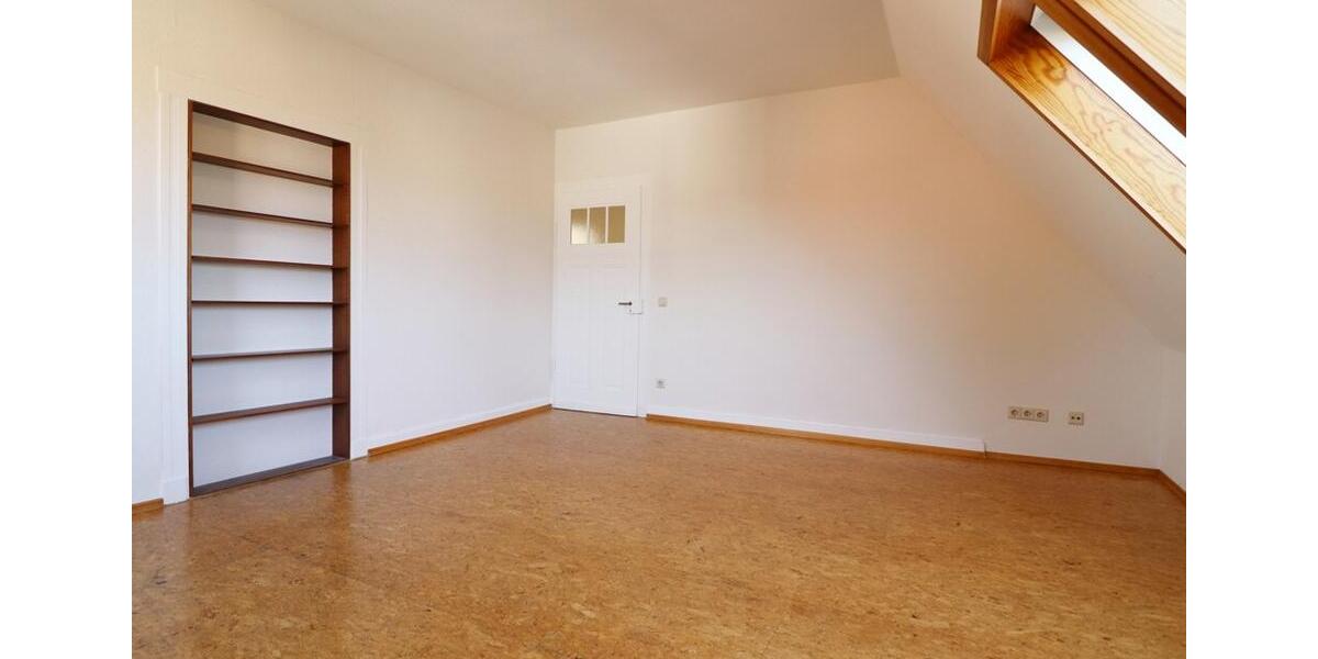 Dachgeschoßwohnung Münsingen - 4 Zimmer, 90 m&sup2;, 720&euro; | Angebot:26088234