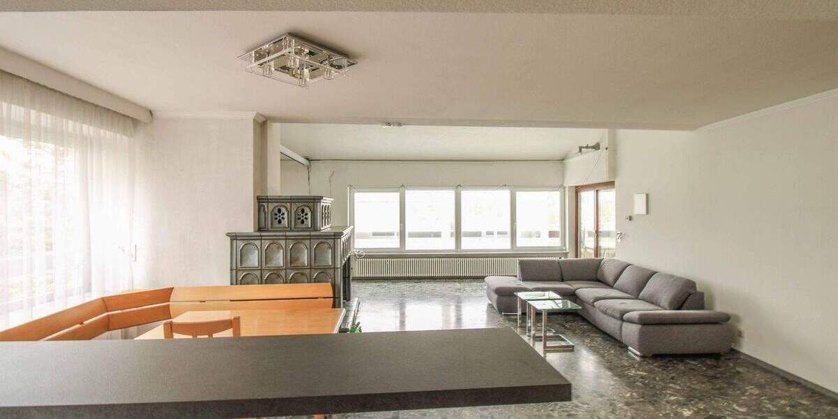 Einfamilienhaus Pfullingen - 7 Zimmer, 649.000&euro; | Angebot:25711222