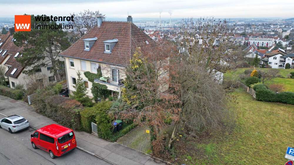 Einfamilienhaus Böblingen - 7 Zimmer, 179 m&sup2;, 919.000&euro; | Angebot:25445019