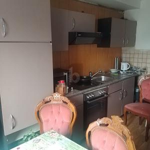 LIGHT-SINGLE-DOMIZIL MIT KÜCHE - Etagenwohnung Burladingen | Angebot:26543859
