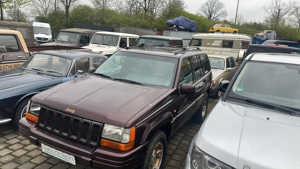 Jeep Grand Cherokee 167.213 km 9.800 &euro; Reutlingen 72762