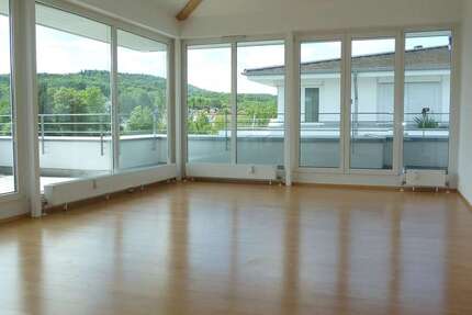 Wohnung Reutlingen - 3 Zimmer, 100 m&sup2;, 1.330&euro; | Angebot:27008707