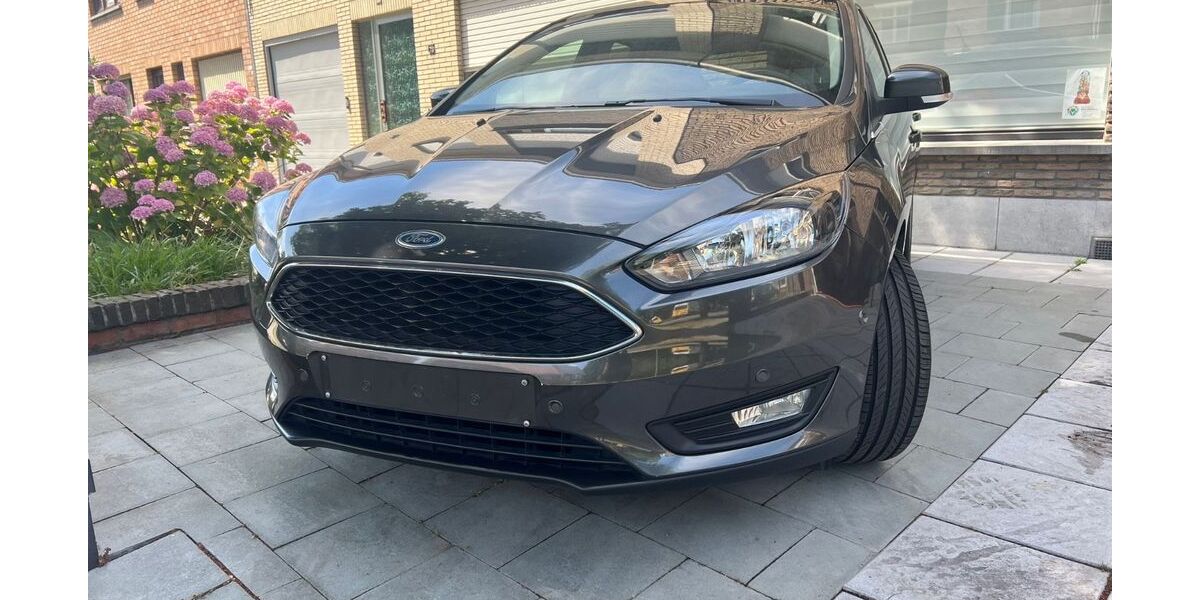 Ford Focus 150.000 km 8.150 &euro; Mössingen 72116