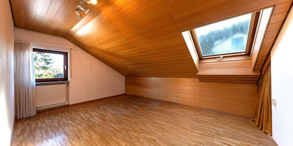 Einfamilienhaus Herrenberg - 6 Zimmer, 234 m&sup2;, 875.000&euro; | Angebot:25741855