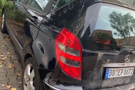 Mercedes-Benz A 180 238.000 km 1.299 &euro; Sindelfingen 71065