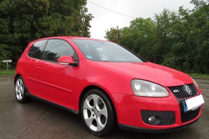 VW Golf 327.000 km 2.499 &euro; Hechingen 72379