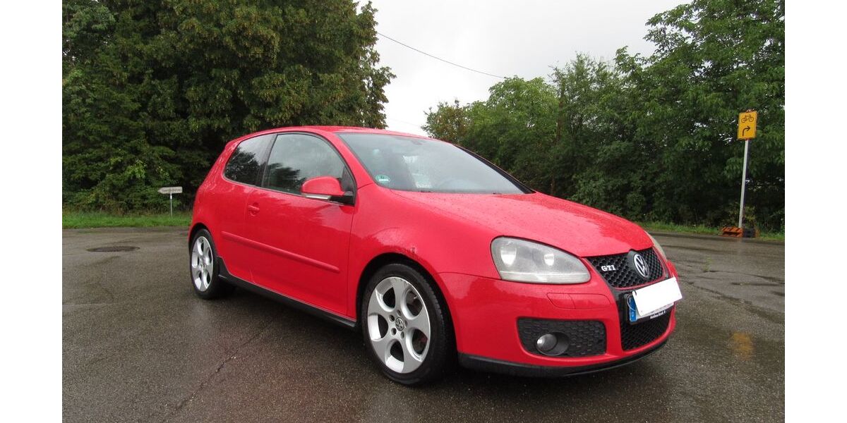 VW Golf 327.000 km 2.499 &euro; Hechingen 72379