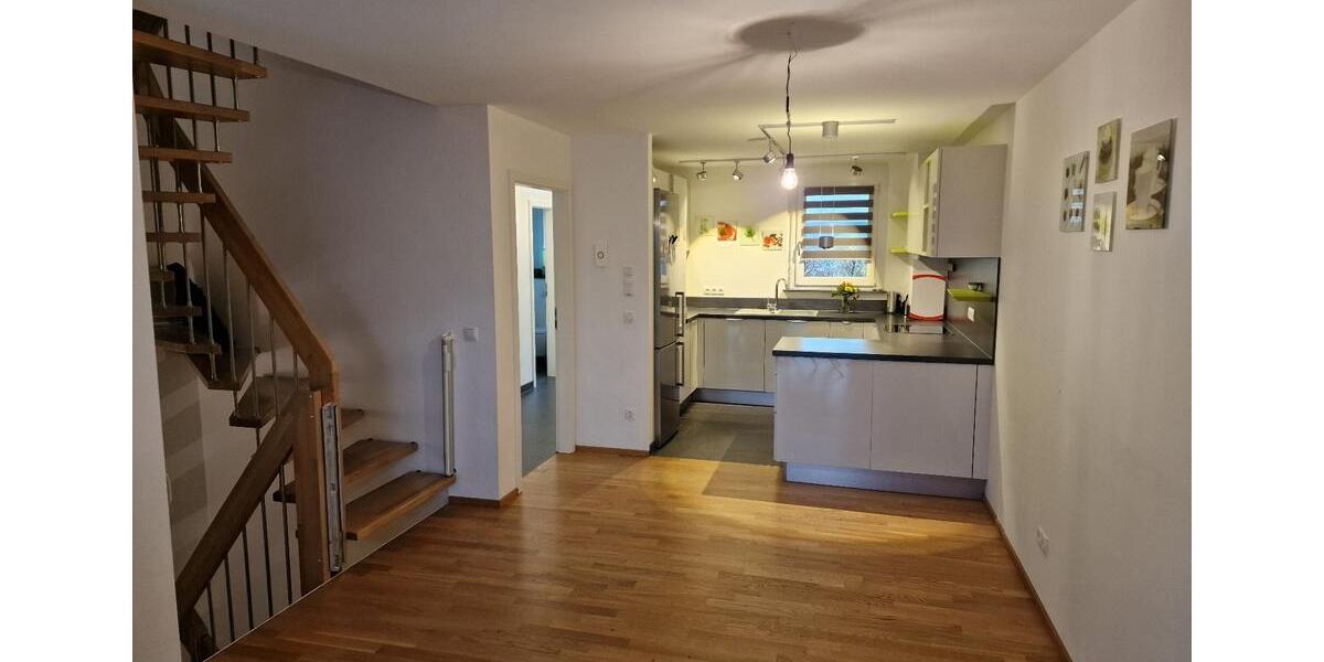 Reihenhaus Böblingen Dagersheim - 5.5 Zimmer, 149 m&sup2;, 840.000&euro; | Angebot:23693095