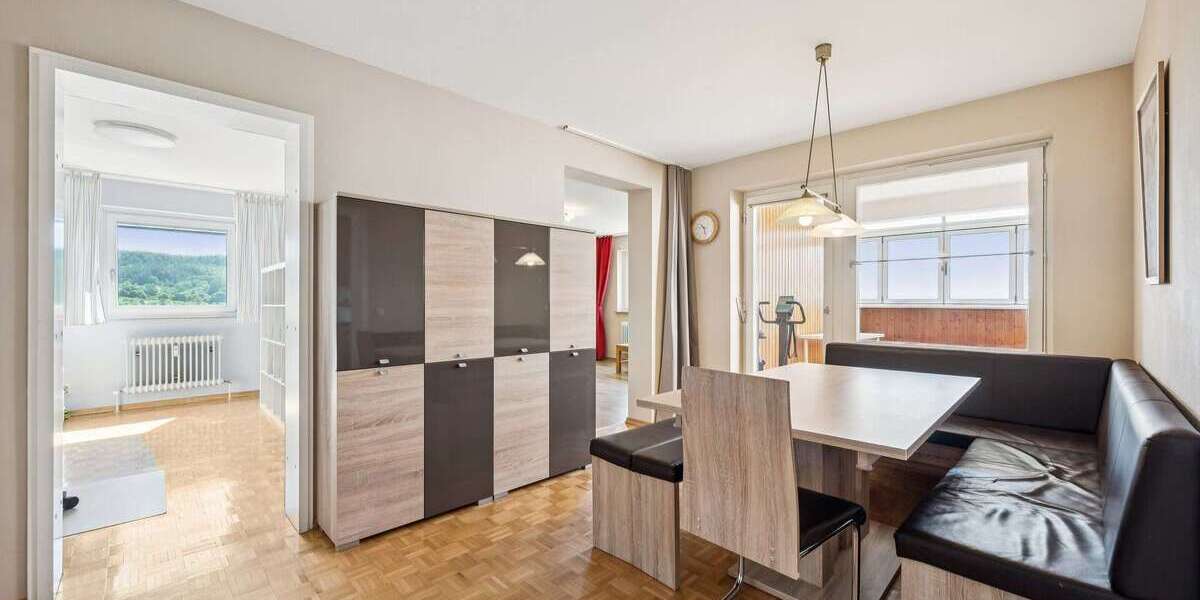 Etagenwohnung Herrenberg - 3.5 Zimmer, 85 m&sup2;, 262.000&euro; | Angebot:26818743