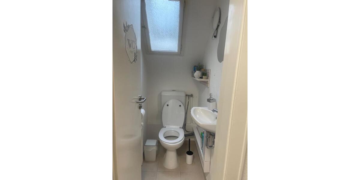 Dachgeschoßwohnung Esslingen am Neckar Brühl - 3 Zimmer, 61 m&sup2;, 199.999&euro; | Angebot:26380772