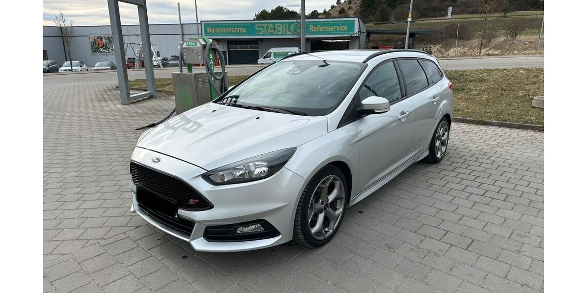 Ford Focus 196.000 km 11.000 &euro; Hohenstein 72531