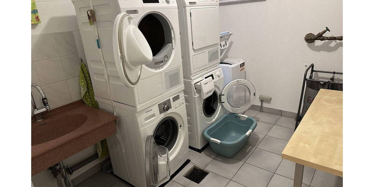 Mehrfamilienhaus, Wohnhaus Deizisau - 7 Zimmer, 207 m&sup2;, 979.000&euro; | Angebot:26058794